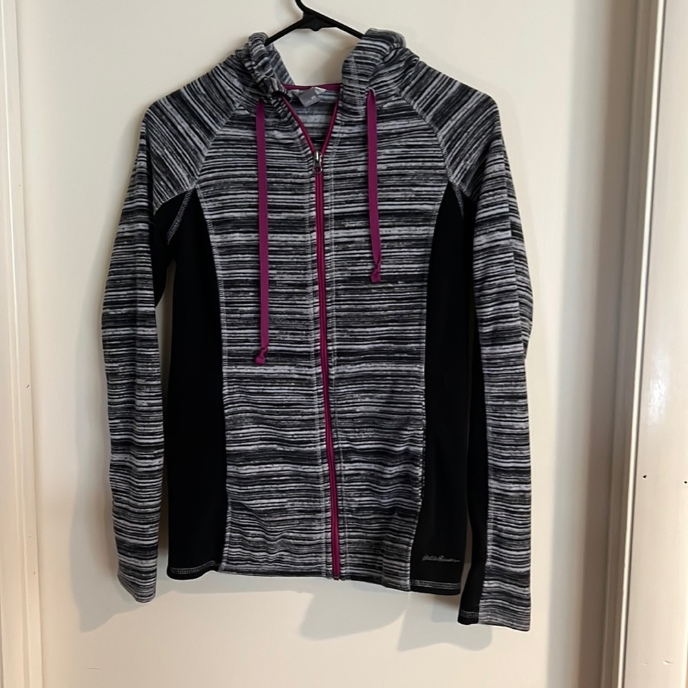 Women’s XS hooded fleece zip-up